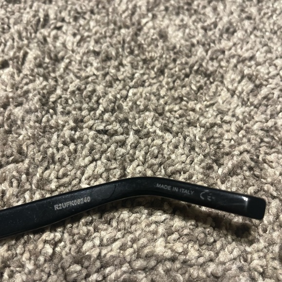 Saint Laurent Sunglasses - Picture 8 of 9